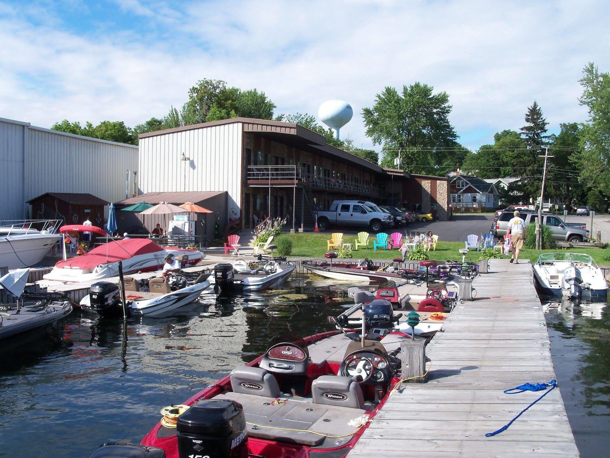 Otter Creek Inn Alexandria Bay Exterior foto